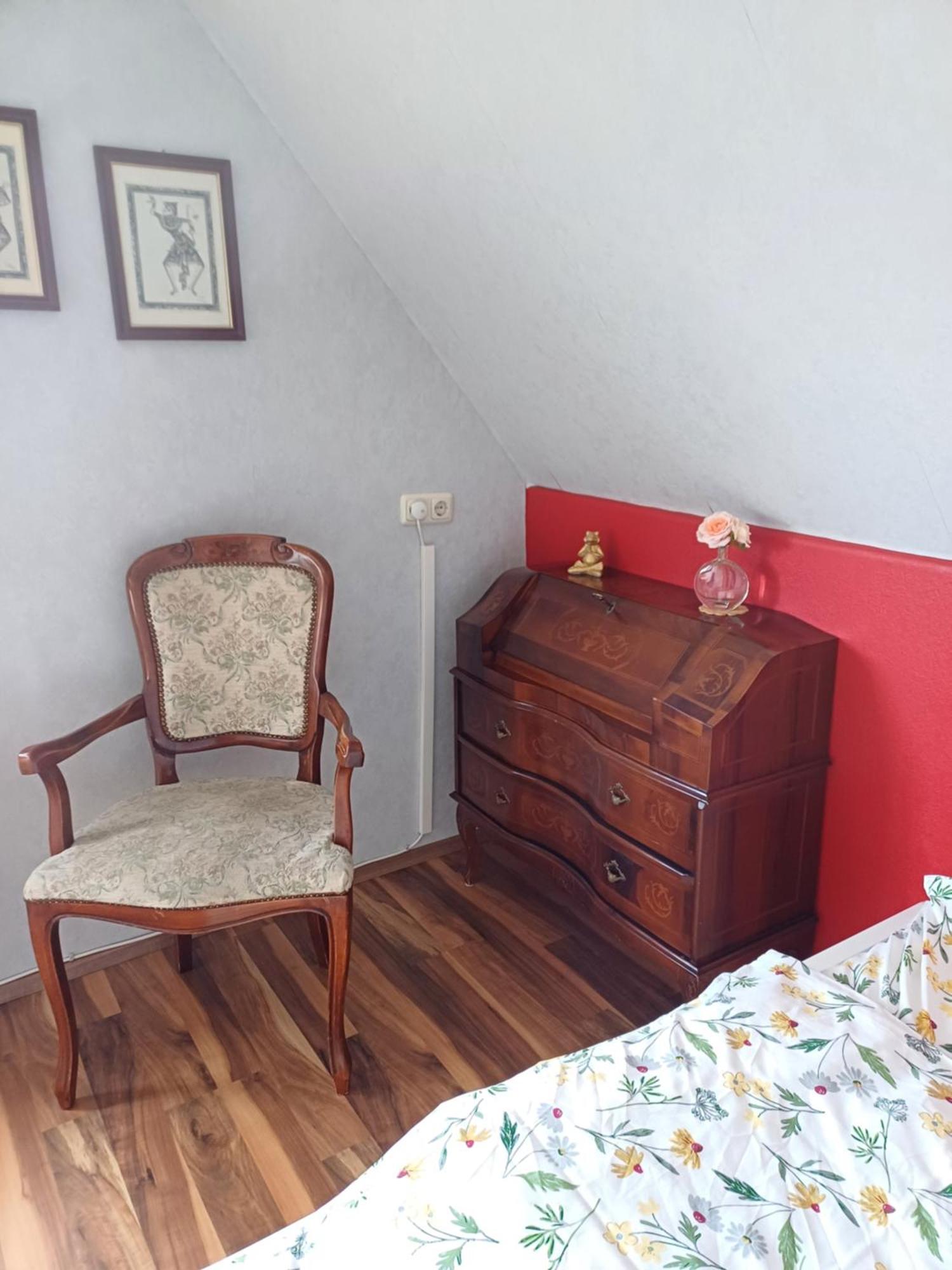 B&B Koeln Zuendorf المظهر الخارجي الصورة